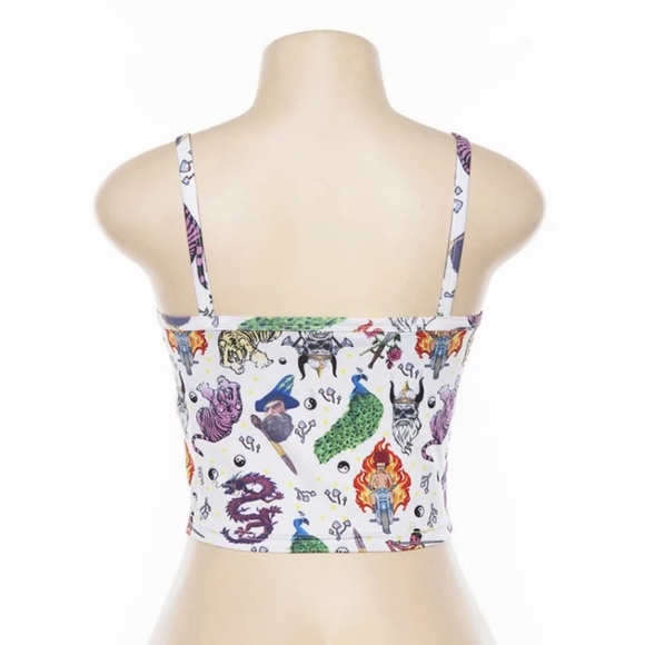 White trippy print cami crop top 🐲🔥🐅🦚🗡 - Picture 9 of 16